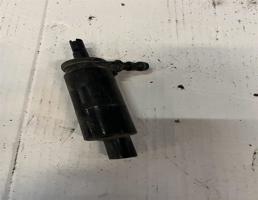 Насос омывателя фар для Mercedes-Benz W204 C-classe 2011-2015 рестайлинг  запчасти бу