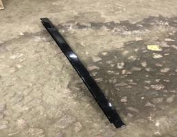 Направляющая стекла двери для Mercedes-Benz W166 X166 GL 2012-2016  запчасти бу