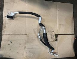 Трубка кондиционера для Mercedes-Benz W204 C-classe 2011-2015 рестайлинг  запчасти бу