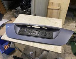 Накладка для Mercedes-Benz W211 E-Klasse 2002-2009  запчасти бу