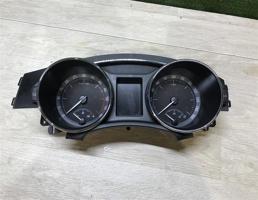 Панель приборов (щиток) для Skoda Superb 2008-2015  запчасти бу