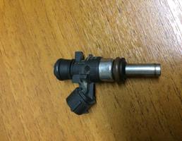 Форсунка бензиновая для Volkswagen Tiguan 2011-2018  запчасти бу