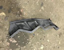 Направляющая переднего бампера левая для Volkswagen Passat (B6) 2005-2010  запчасти бу