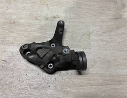 Кронштейн компрессора кондиционера для Volkswagen Golf VI 2009-2012  запчасти бу