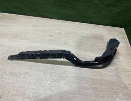 Направляющая заднего бампера правая для Volkswagen Passat (B7) 2011-2015  запчасти бу