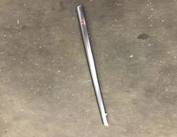 Молдинг стекла двери задней левой для Mercedes-Benz W218 C218 CLS 2010-2017  запчасти бу