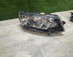 Фара правая для Skoda Octavia (A7) 2013-2017  запчасти бу