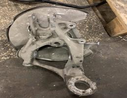 Кулак поворотный задний левый для Audi A5/S5 Coupe (8T) 2007-2011  запчасти бу