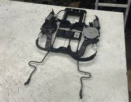 Поясничный подпор для Audi A6 (C7 4G)2011-2014  запчасти бу