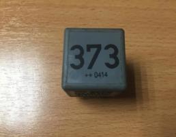 Реле 373 для Volkswagen Passat (B6) 2005-2010  запчасти бу