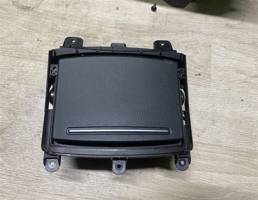 Подстаканник для Audi A6 (C7 4G)2011-2014  запчасти бу