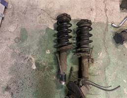 Стойка передняя в сборе для Volkswagen Passat (B7) 2011-2015  запчасти бу