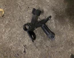 Кронштейн для Volkswagen Passat (B6) 2005-2010  запчасти бу