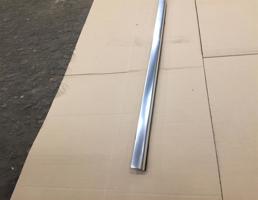 Молдинг передней правой двери для Mercedes-Benz W205 C-classe 2014-2018  запчасти бу