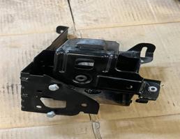 Кронштейн аккумулятора для Mercedes-Benz W204 C-classe 2011-2015 рестайлинг  запчасти бу