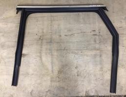 уплотнитель стекла двери задний левый для Audi A4 (B9) 2015-2020  запчасти бу