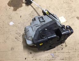 Замок двери задней левой для Audi Q7 (4L)  2005 - 2009  запчасти бу