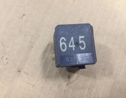 Реле 645 для Volkswagen Passat (B6) 2005-2010  запчасти бу