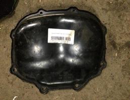 Крышка двигателя правая для Audi A6 (C6 4F) 2005-2008  запчасти бу