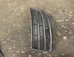 Решетка в бампер левая для Volkswagen Passat (B6) 2005-2010  запчасти бу