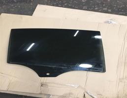 Стекло двери задней правой для BMW 5 серия G30/G31 2016  запчасти бу