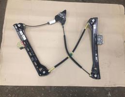 Стеклоподъемник передний левый для Mercedes-Benz W205 C205 Coupe  запчасти бу