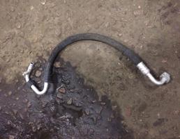 Трубка кондиционера для Audi A4 (B8) 2007-2012  запчасти бу