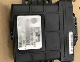 Блок управления АКПП для Audi Q7 (4L)  2005 - 2009  запчасти бу