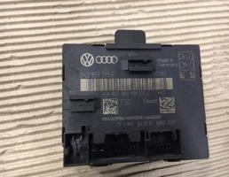 Блок управления двери для Audi A4 (B8) 2007-2012  запчасти бу