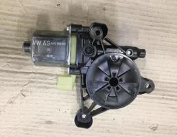 Мотор стеклоподъемника для Audi A4 (B9) 2015-2020  запчасти бу