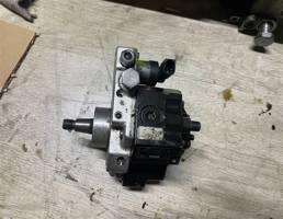 ТНВД ( Топливный насос ) для Volkswagen Touareg 7L 2002-2006  запчасти бу