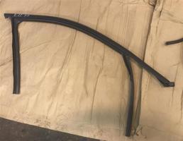 уплотнитель стекла двери передний правый для BMW 3-серия E90/E91 2005>  запчасти бу