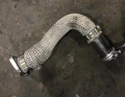 Трубка соеденительная для Volkswagen Touareg 7L 2007-2010  запчасти бу