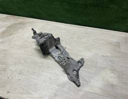 Кронштейн генератора для Skoda Octavia (A7) 2013-2017  запчасти бу