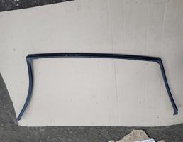 Направляющая стекла двери для BMW X6 E71 2008-2014  запчасти бу