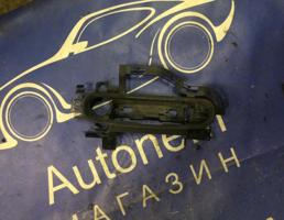 Кронштейн ручки для Audi A6 (C6 4F) 2005-2008  запчасти бу