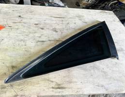 стекло заднее правое глухое для Audi A6 (C7 4G)2011-2014  запчасти бу
