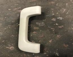 Ручка обивки для Audi Q7 (4L)  2005 - 2009  запчасти бу