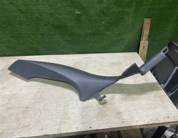 Обшивка стойки для Skoda Octavia (A7) 2013-2017  запчасти бу