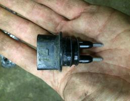 Датчик уровня жидкости  для Volkswagen Sharan 2000-2006  запчасти бу