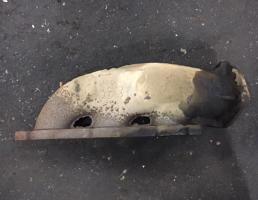 Выпускной коллектор для Audi A6 (C5) 2001-2004 рестайлинг  запчасти бу