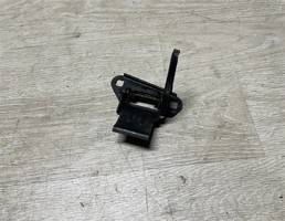 Замок капота для Land Rover Freelander 2 2007>  запчасти бу