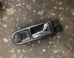 Ручка двери внутренняя правая для Volkswagen Passat (B5) 1996-2000  запчасти бу