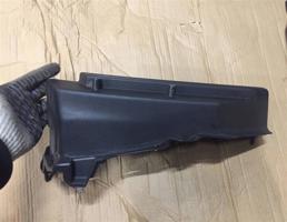 Направляющая полки багажника для Skoda Octavia (A7) 2013-2017  запчасти бу