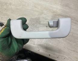 Ручка потолочная для Audi A4 (B8) 2007-2012  запчасти бу