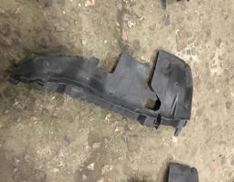 Воздуховод радиатора правый для Audi A6 (C6 4F) 2005-2008  запчасти бу