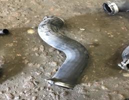 Патрубок интеркулера для Audi A5/S5 Sportback (8T) 2007-2011  запчасти бу