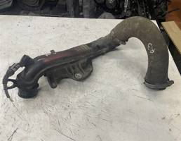 Патрубок интеркулера для Audi A4 (B8) 2007-2012  запчасти бу