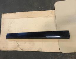 Молдинг передней левой двери для BMW X4 F26 2014-2018  запчасти бу