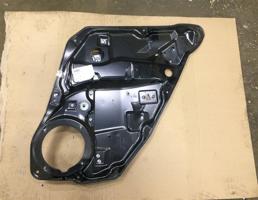 Стеклоподъемник задний правый для Mercedes-Benz W164 GL-Klasse  запчасти бу